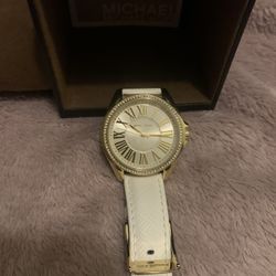 Brand New Cream And Gold Michael Kros Woman Watch 