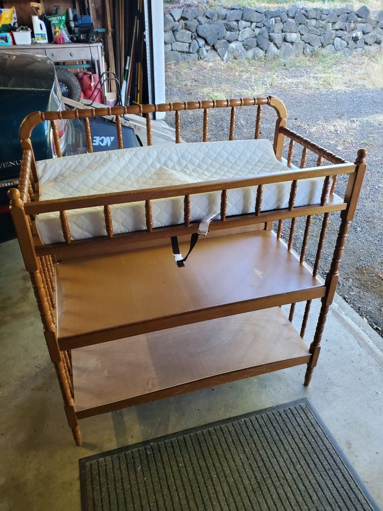 Baby Diaper Changing Table