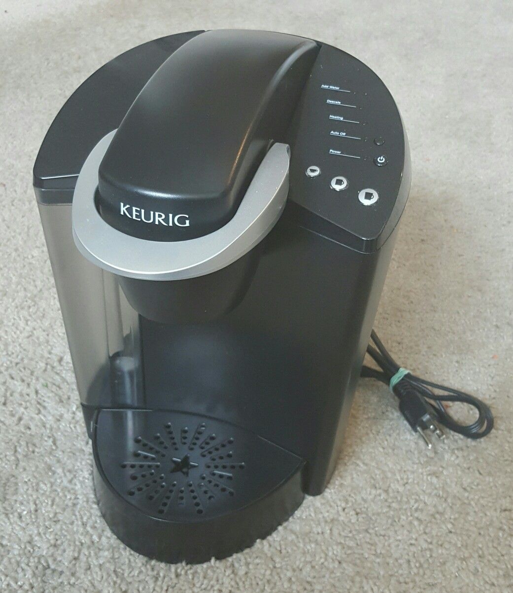 KEURIG * Pod Coffee Machine * K-40