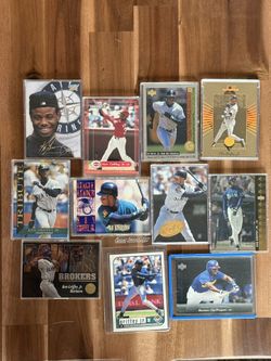 Ken Griffey Jr Baseball Cards - Very Good Condition