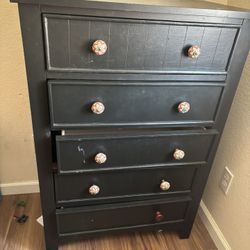Free Dresser 