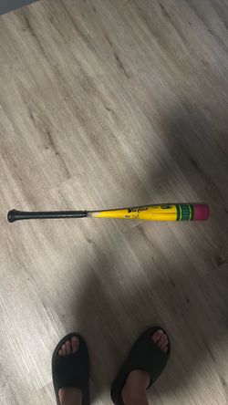Pencil Victus Bat