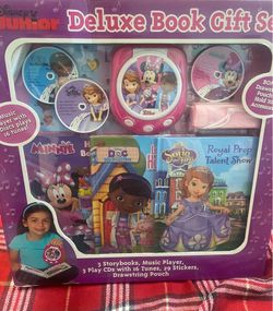 Disney Junior Deluxe Book set