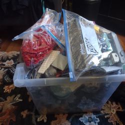 13 Lbs Color Sorted Lego Bulk