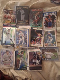 Over 300 MLB, NBA, NFL sports cards, numbered, rookies
