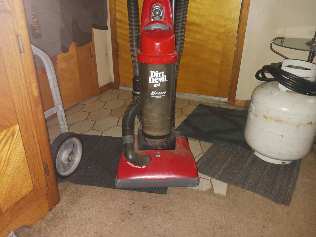 Dirt Devil Breeze