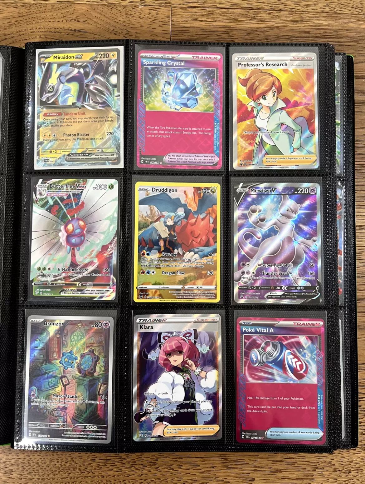 how much to get baseball cards graded White High-Class - 9pkt Card Binder - Zippered - 360 Cards main image 1