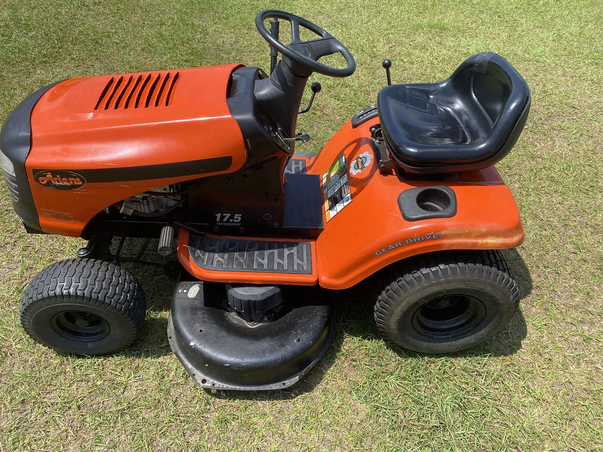 Ariens 42” Riding Mower