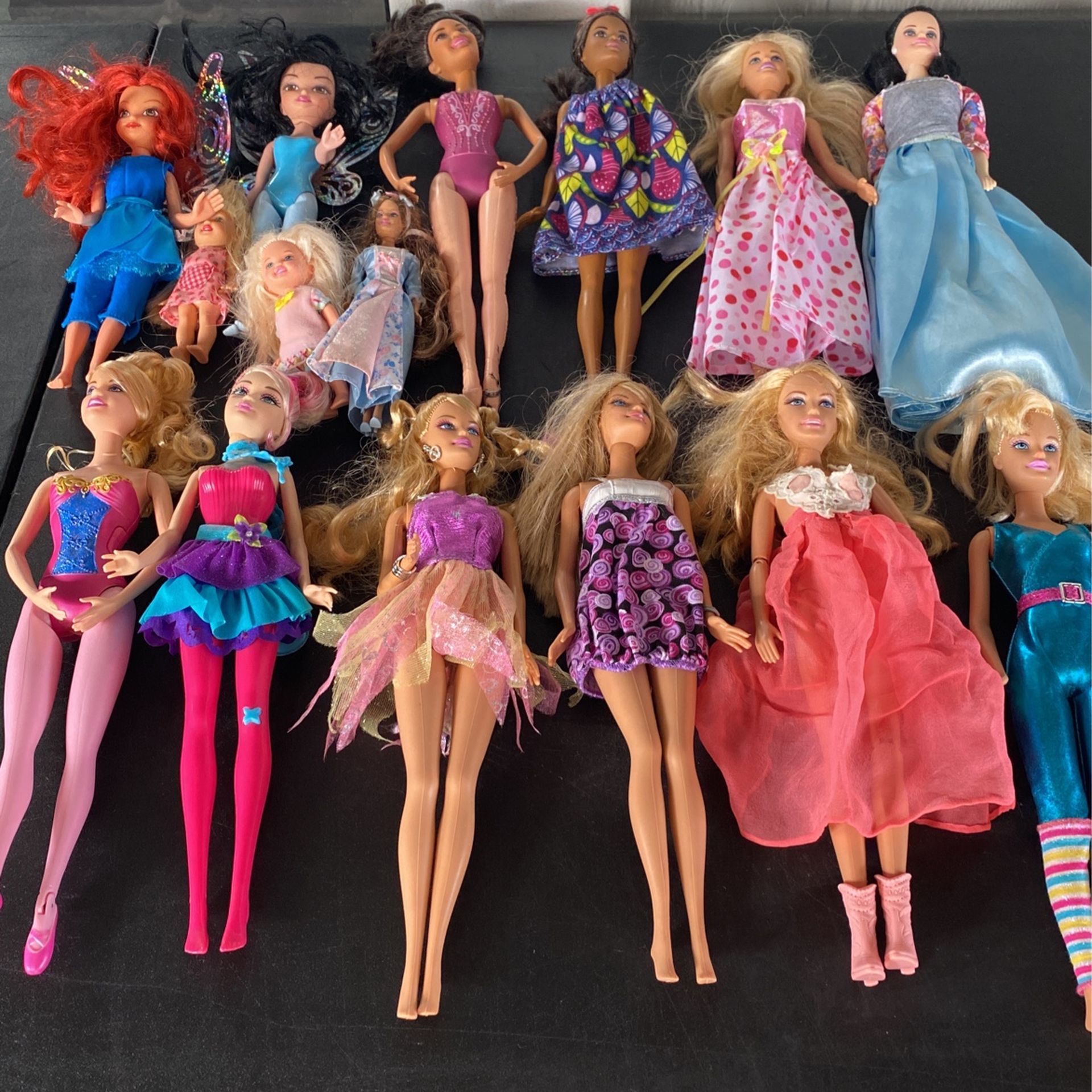 Bundle Of 15 Dolls