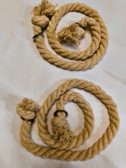 Thick Twisted Natural Rope with Metal Rings