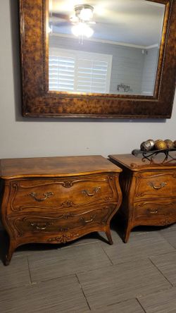 TWO BEAUTIFUL VINTAGE FRENCH PROVINCIAL NIGHTSTANDS  BY HENREDON  FURNITURE