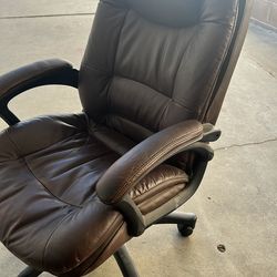 Computer chair