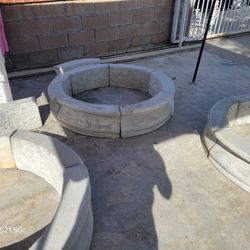 Water Fountain Base / Pound 