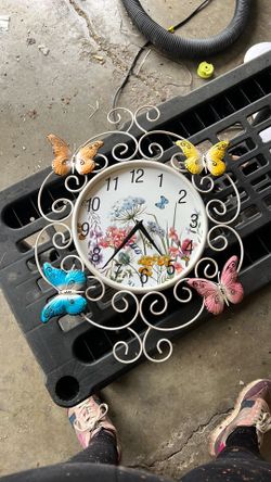 Butterfly Clock