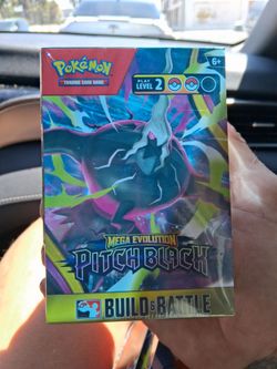 Pitch black Pokémon build and battle box