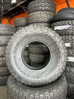 37x12.50R17