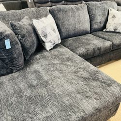 Huge Stunning Cozy Deep Chaise Sectional!