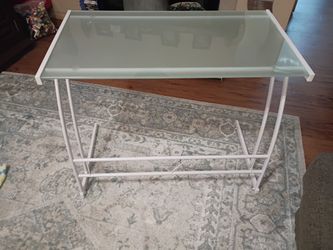 White computer desk with glass top