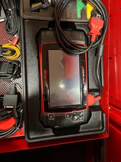 Snap-on Modis Ultra Diagnostic Scanner with Accessories
