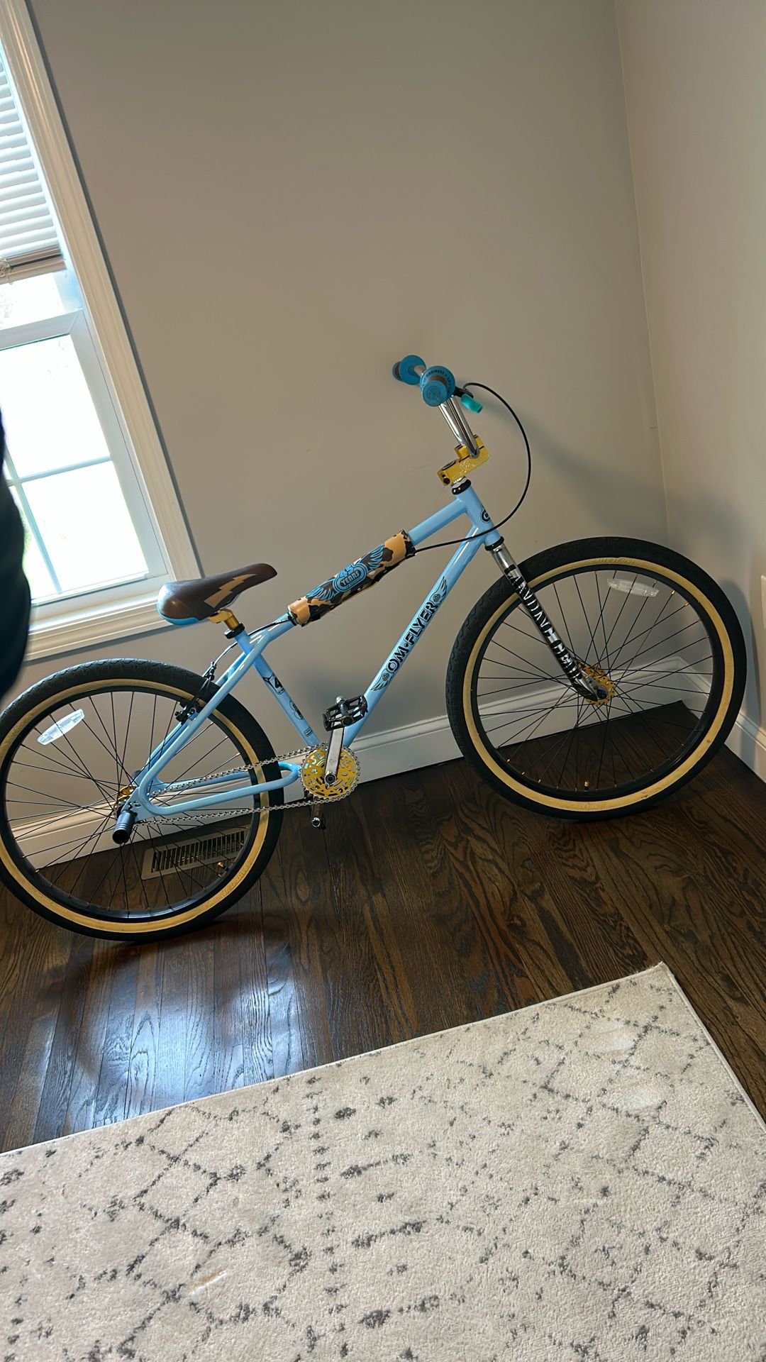 “26” Inch OM FLYER
