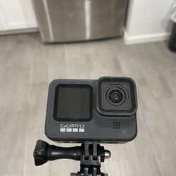 Go Pro 9