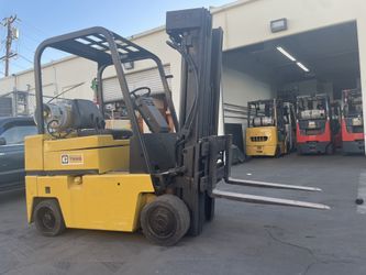 Caterpillar Forklift T50D 5000 Lbs Cap