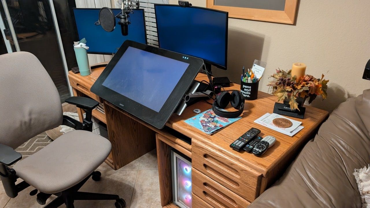 Wacom Cintiq 27 QHD Touch Ergo Stand