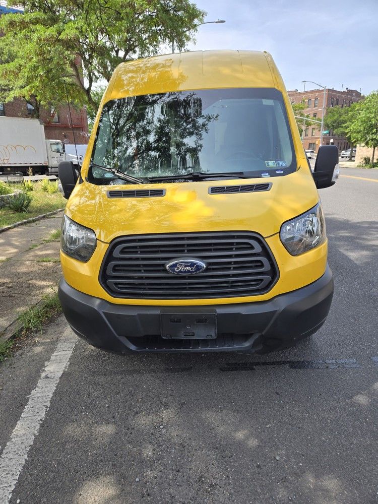 2016 Ford Transit