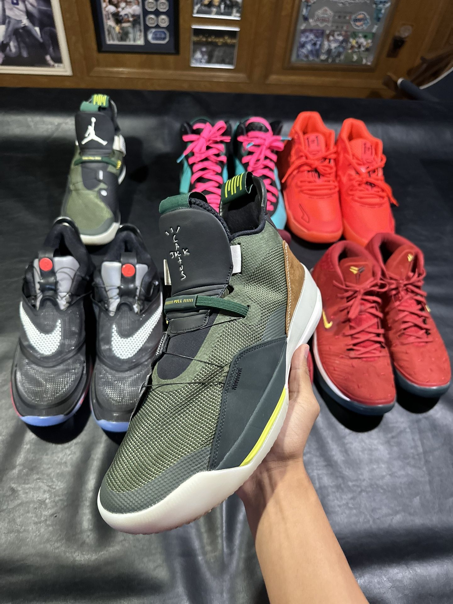 Travis Scott Jordan 33 Size 13 for Sale in Houston, TX - OfferUp Travis Scott Jordan 33 Size 13 for Sale in Houston, TX - OfferUp
