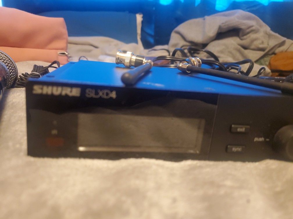 Shure SLXD 4