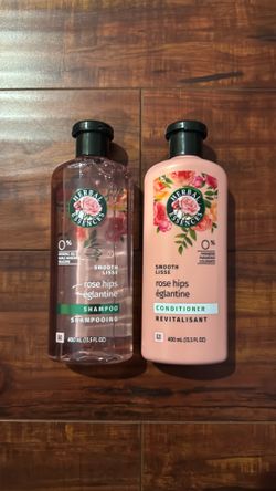 Herbal Essences Shampoo & Conditioner; 0% Parabens: Rose Hips; 400 ml Each (2 for $12)