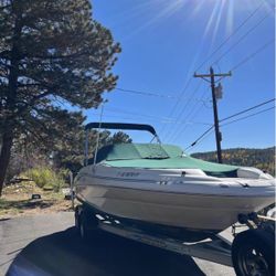 1999 Sea Ray Sundeck 210