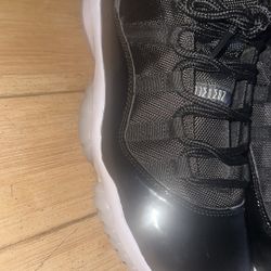 Jordan 11s Low Black