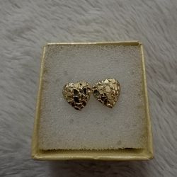 10K Gold Nugget Style Earrings 