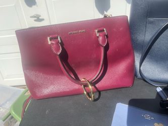 Micheal kors purse