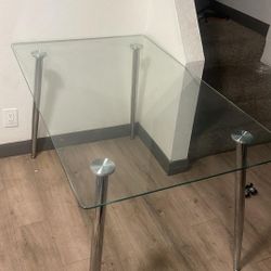 Glass Kitchen Table  Chairs 50$ Obo 