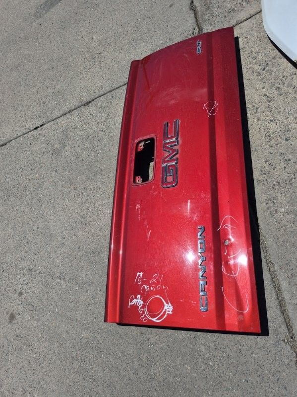 Gmc Canyon Tailgate Oem