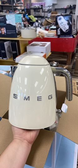 Smeg Electric Kettle Cream