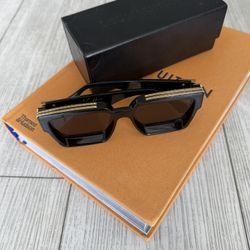 Louis Vuitton LV 1.1 Millionaires Sunglasses with Receipt