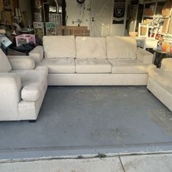Couches Set