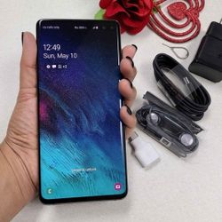 Samsung Galaxy S10+ Plus,  Factory Unlocked,  Excellent Condition.  Like New 