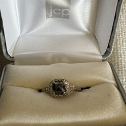 14k White gold 1cctw Diamond Ring