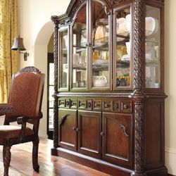 Ashley Mellinium Signature Dinning Table With China Cabinet