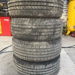 (4) - Like New 205/55/16 Green Max Optimum HP All Season Tires