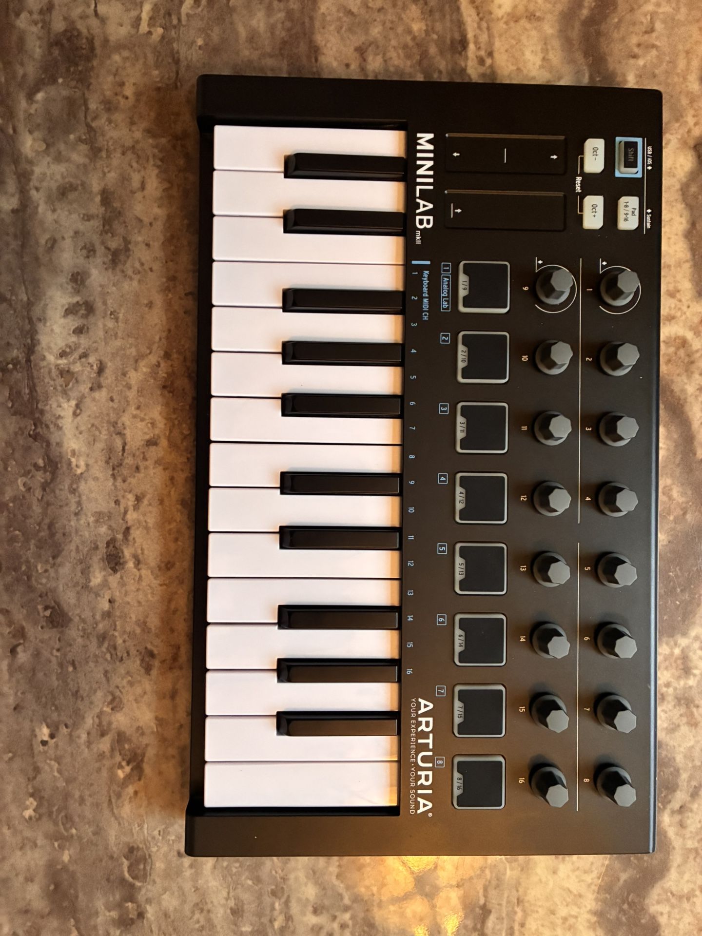 Arturia MINILAB MKII