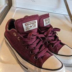 (Make An Offer) Converse Chuck Taylor All Star Madison
