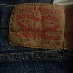 Levi’s And Other Pants For Sale $10 Buxs Each Like New 