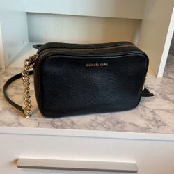 Michael Kors crossbody bag