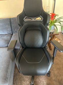 Sharper Image SGX300 Ergonomic Racing Gaming Chair