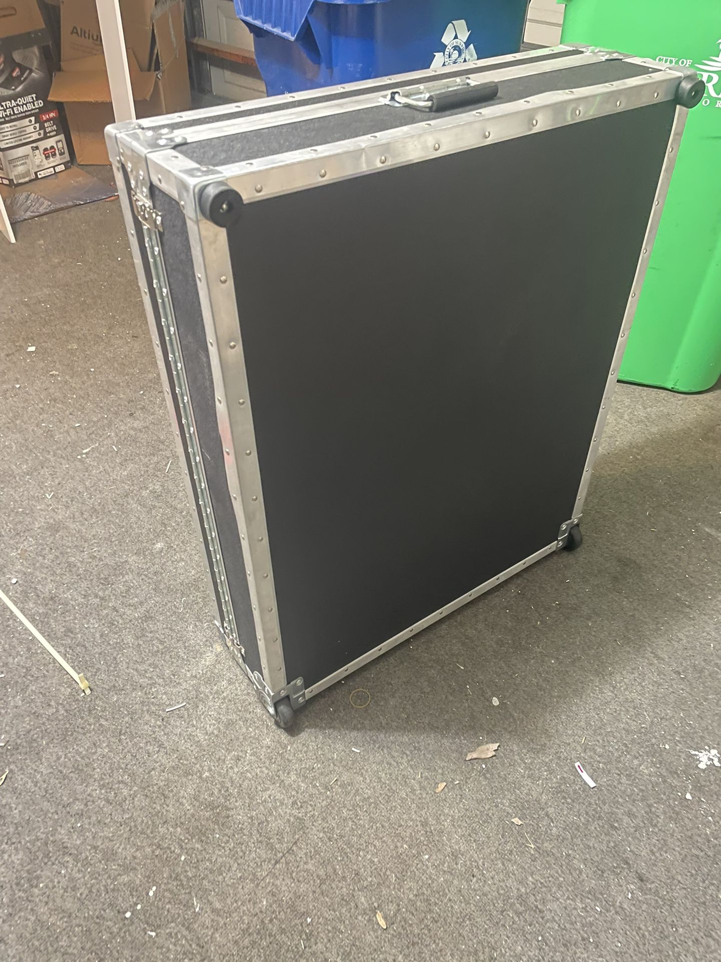 Photography Or Electric Accessories Carrier